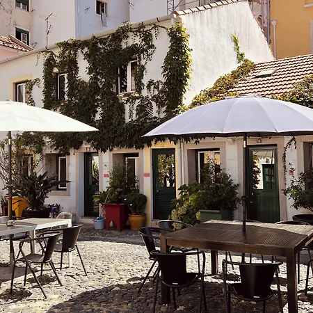 Casa Do Patio By Shiadu Pensionat 4*