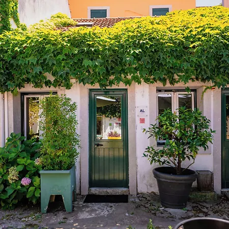 Guest house Casa Do Patio By Shiadu Lisbon